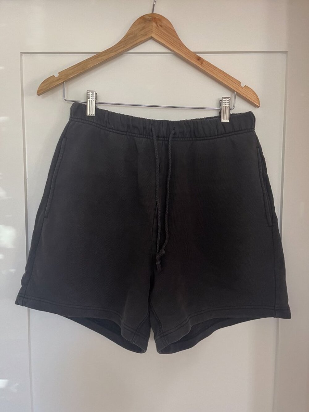 Elwood Core Sweat Short — Vintage Black, Size S - Picture 5 of 8